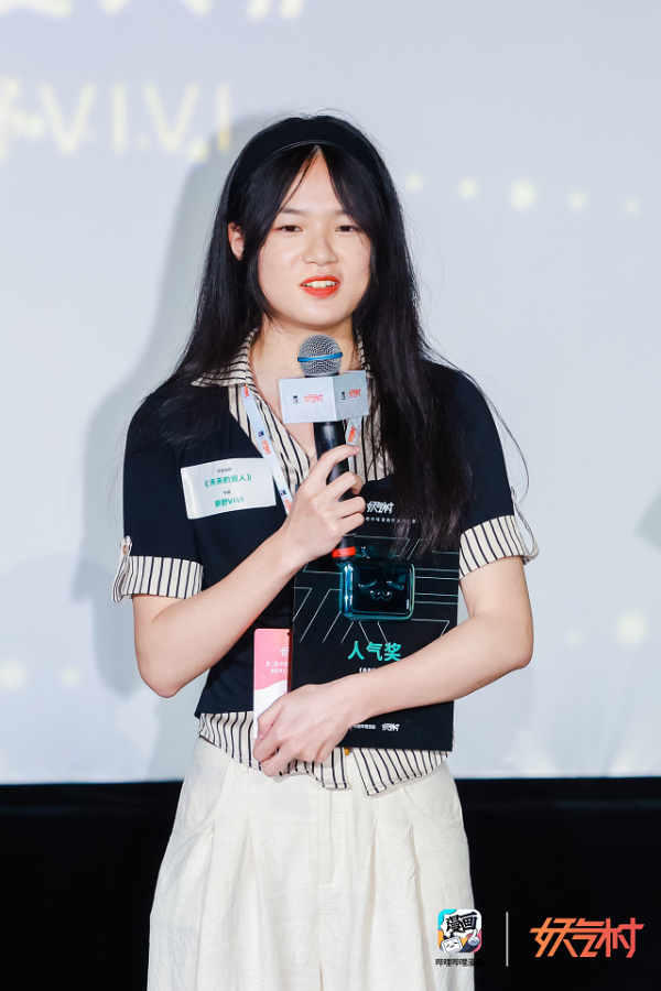 6389208302549629834390640